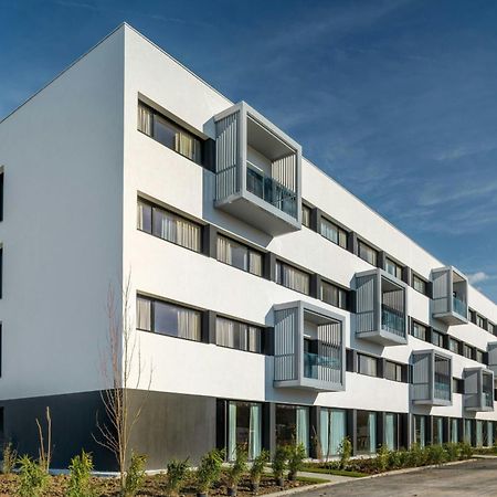 Ac Hotel By Marriott Saint-Julien-En-Genevois Exterior photo